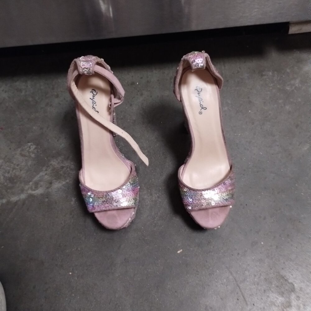 Quipid Sequin Platforms (Missing Strap) - image 1